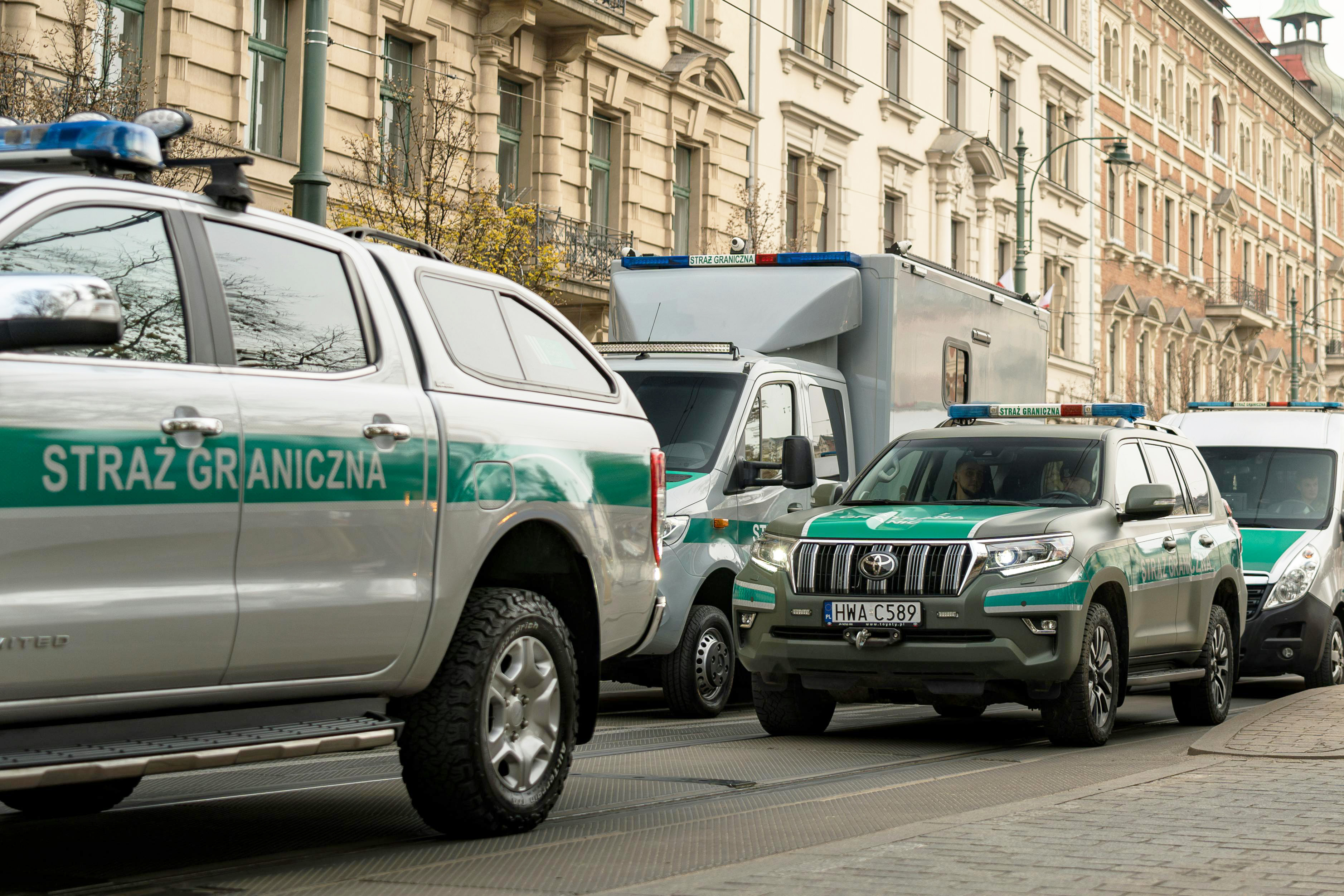 Pologne : vers une suspension temporaire du traitement des demandes d’asile aux frontières ?