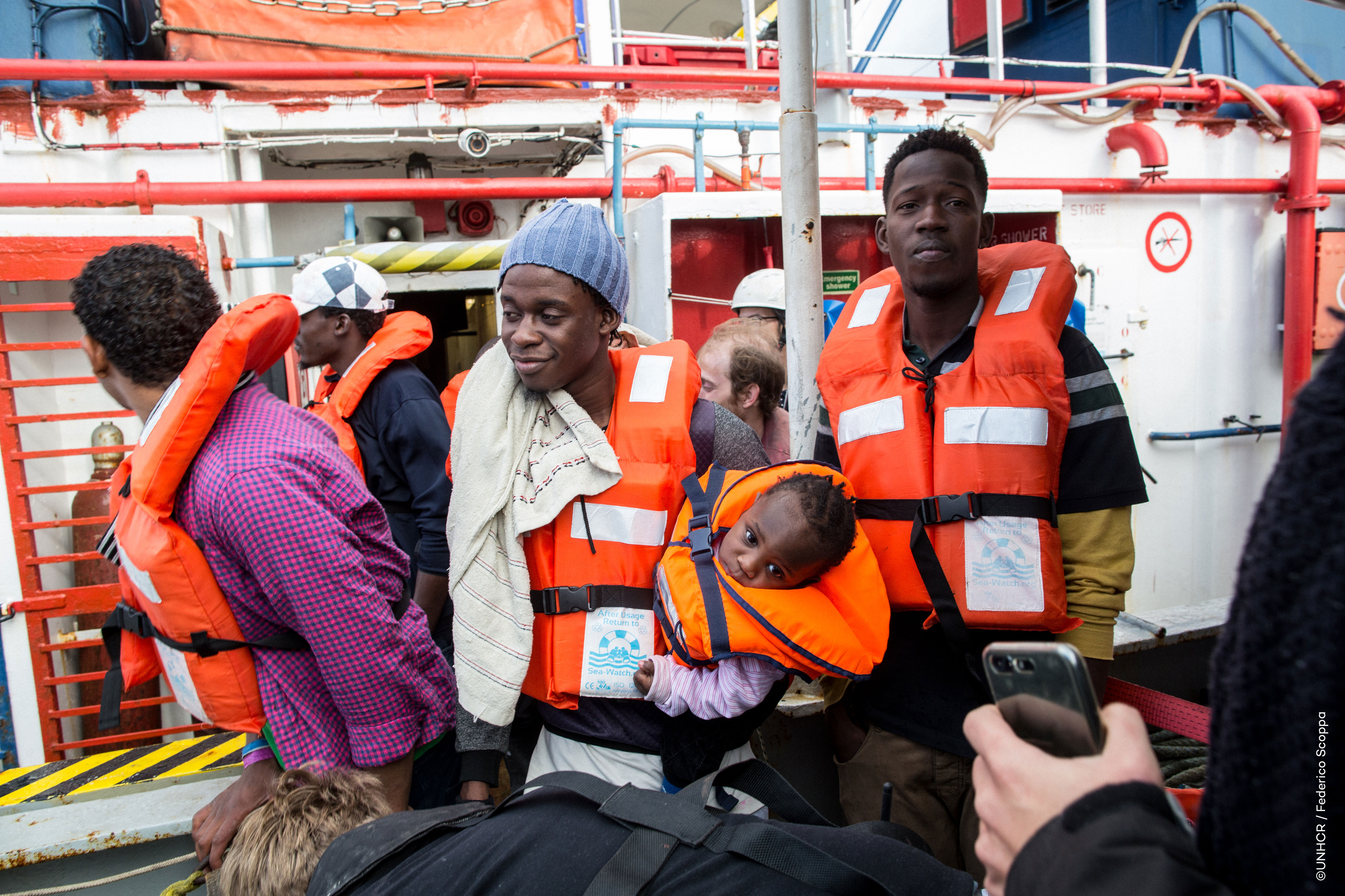 5 États membres de l’Union européenne sur 28 soutiennent le pré-accord de répartition des migrants secourus en Méditerranée centrale